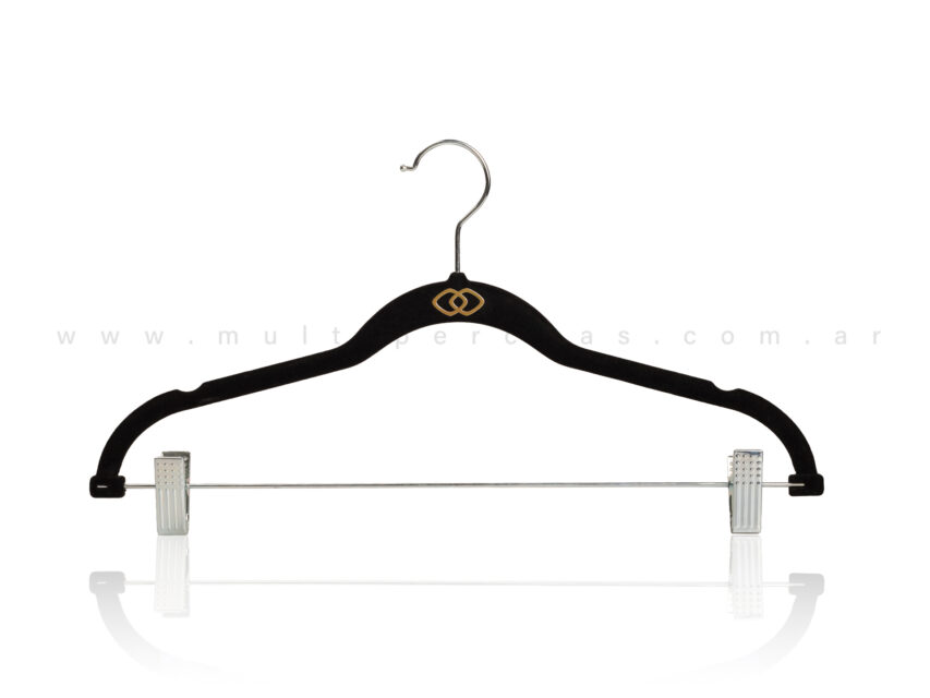 LOGO CON BROCHE